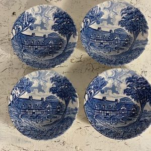 4 Royal Essex Shakespeare’s County Berry Bowls